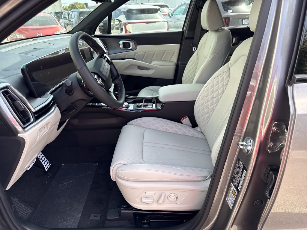 New 2026 Kia Sorento SX Prestige AWD/4WD image 13