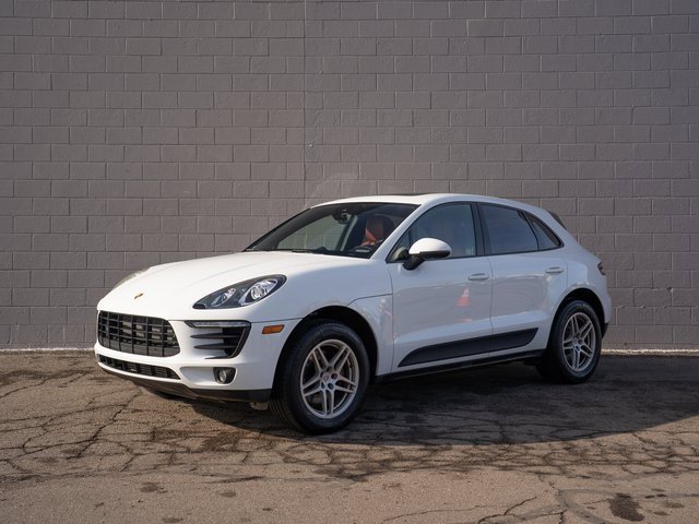 Certified 2018 Porsche Macan image 1
