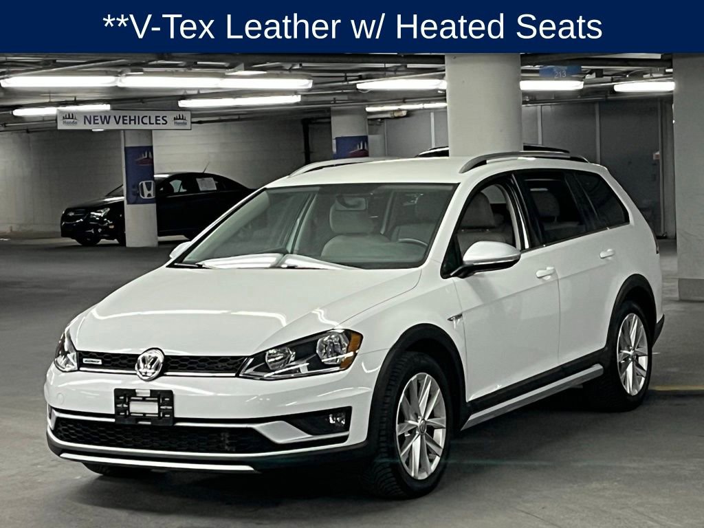 Used 2017 Volkswagen Golf Alltrack S image 4