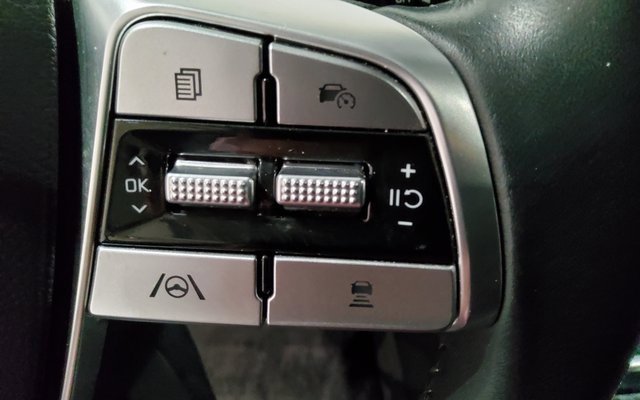 Used 2025 Kia Telluride S image 29