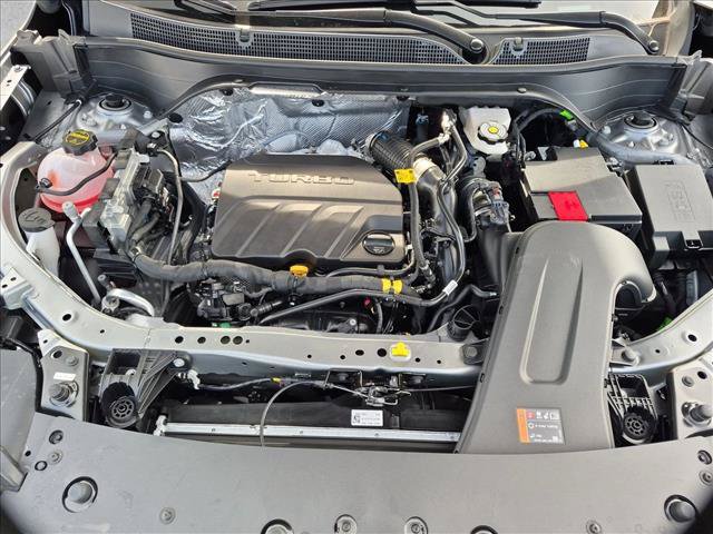 New 2026 Chevrolet Trax LS w/ LS Convenience Package FWD image 16