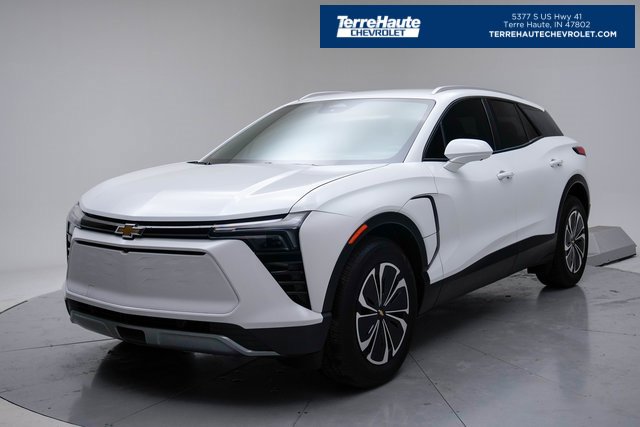 Used 2024 Chevrolet Blazer EV LT image 1