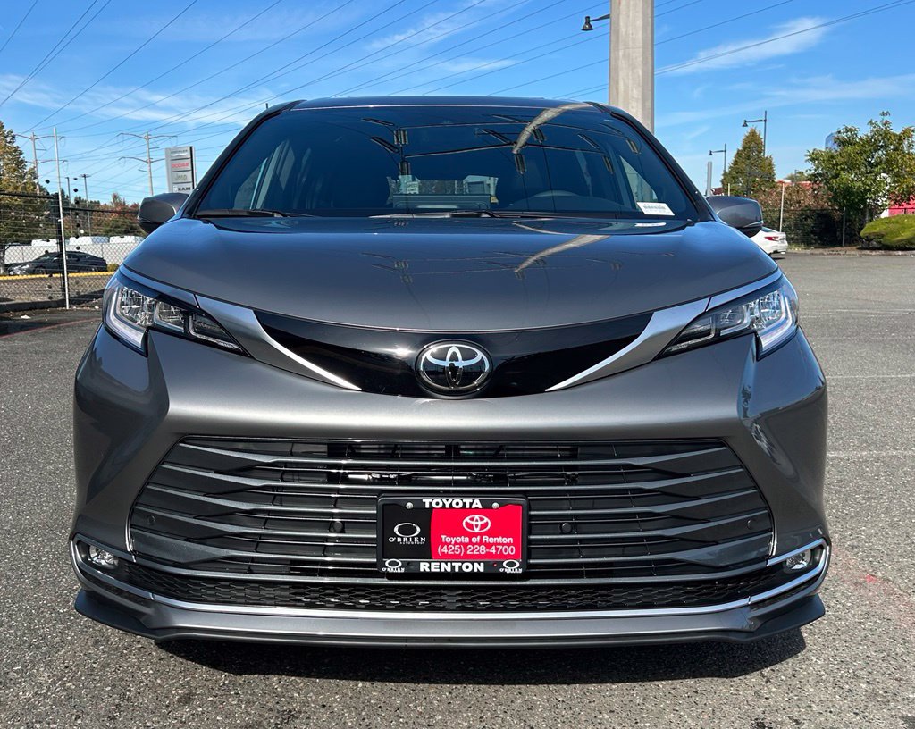 New 2026 Toyota Sienna Limited AWD/4WD image 2