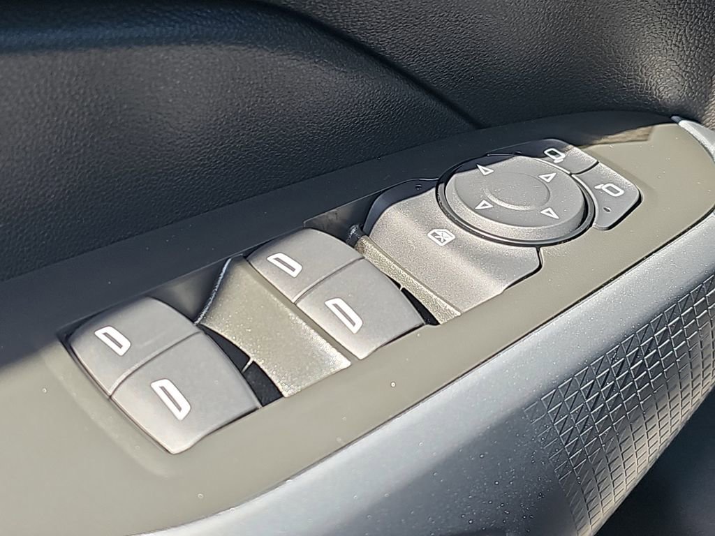 New 2026 Chevrolet Trax RS w/ Sunroof Package image 27