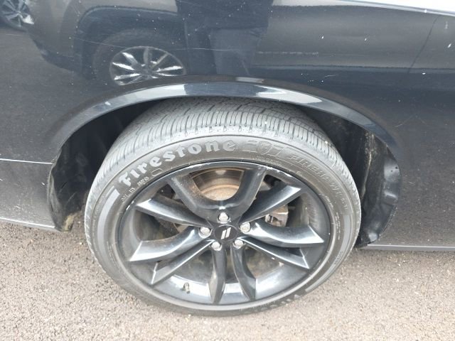 Used 2018 Dodge Challenger R/T w/ Driver Convenience Group image 5