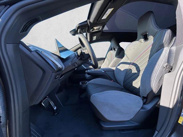 Used 2026 BMW iX xDrive60 w/ M Sport Package video 4