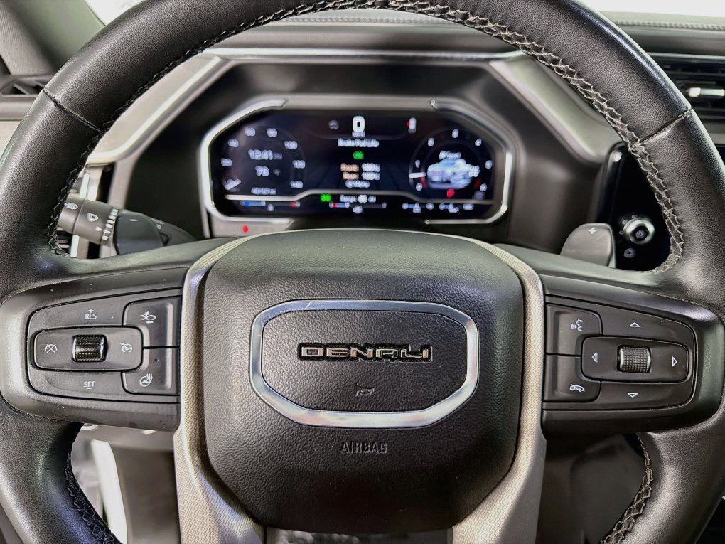Used 2024 GMC Sierra 1500 Denali w/ Technology Package AWD/4WD image 16