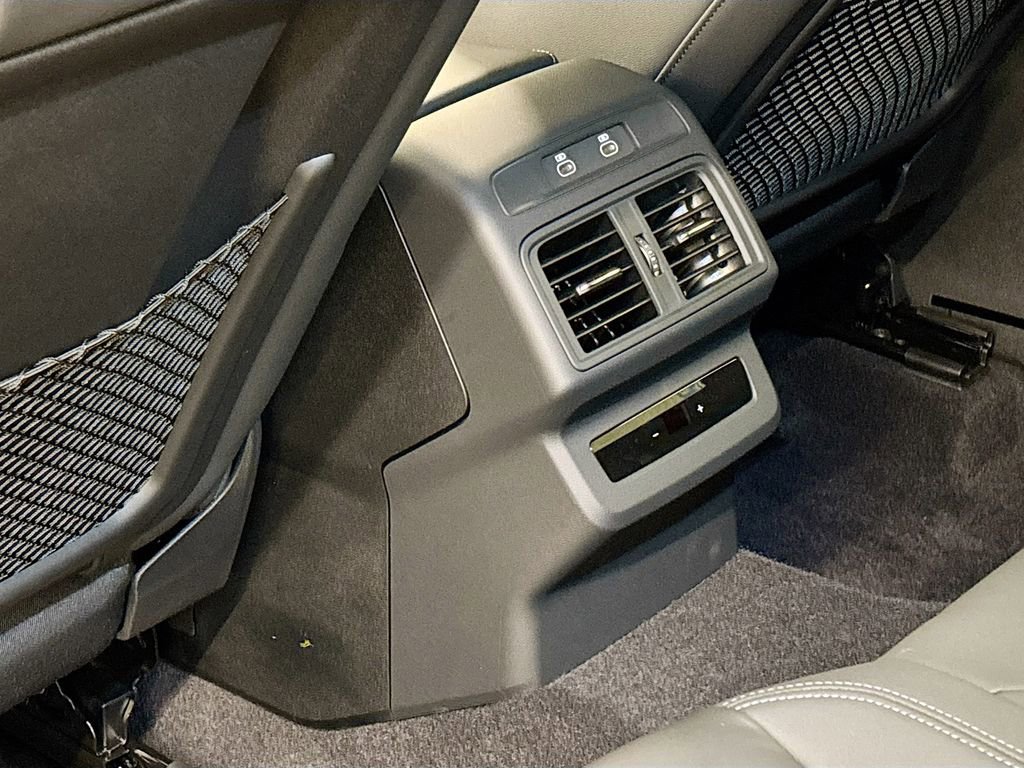 New 2025 Audi Q5 2.0T Premium Plus image 17