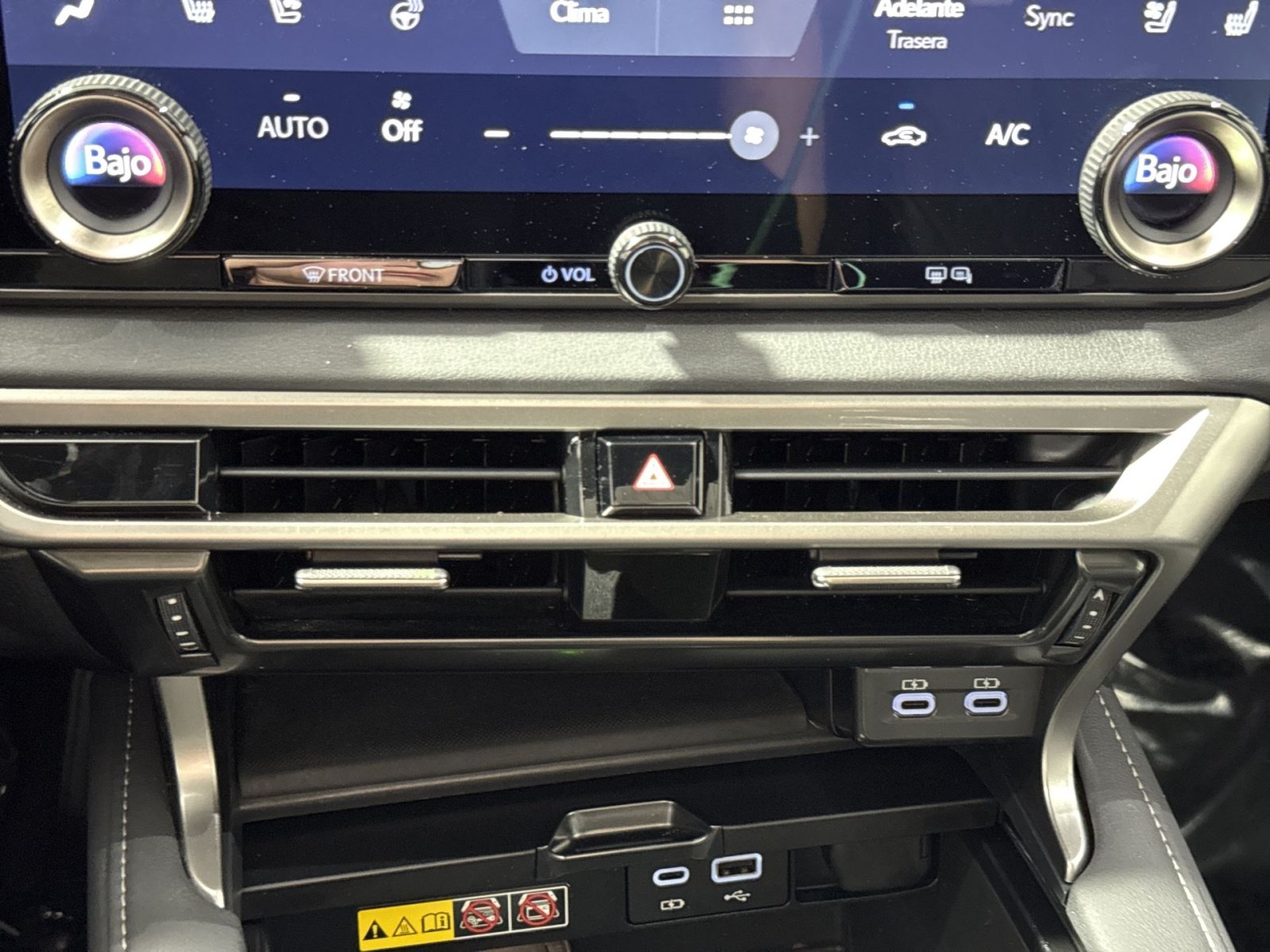 Used 2023 Lexus RX 350 Premium w/ Accessory Package AWD/4WD image 22