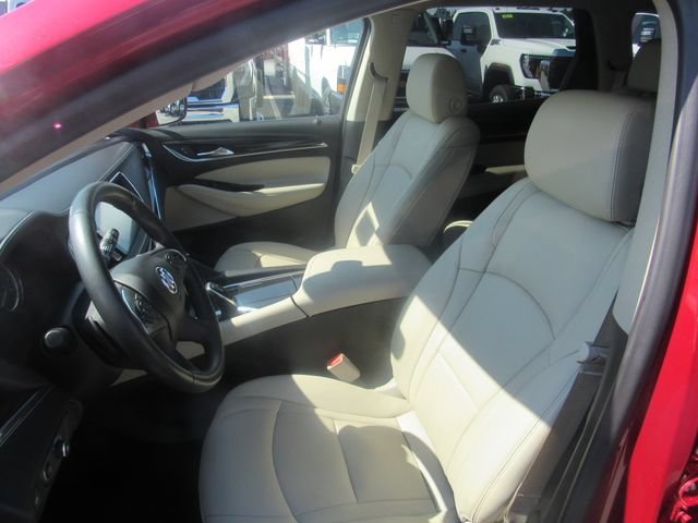 Certified 2020 Buick Enclave Essence w/ Sound and Sites Package AWD/4WD image 10