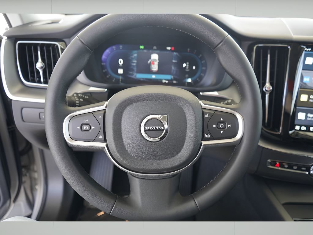 New 2025 Volvo XC60 B5 Core w/ Climate Package image 18
