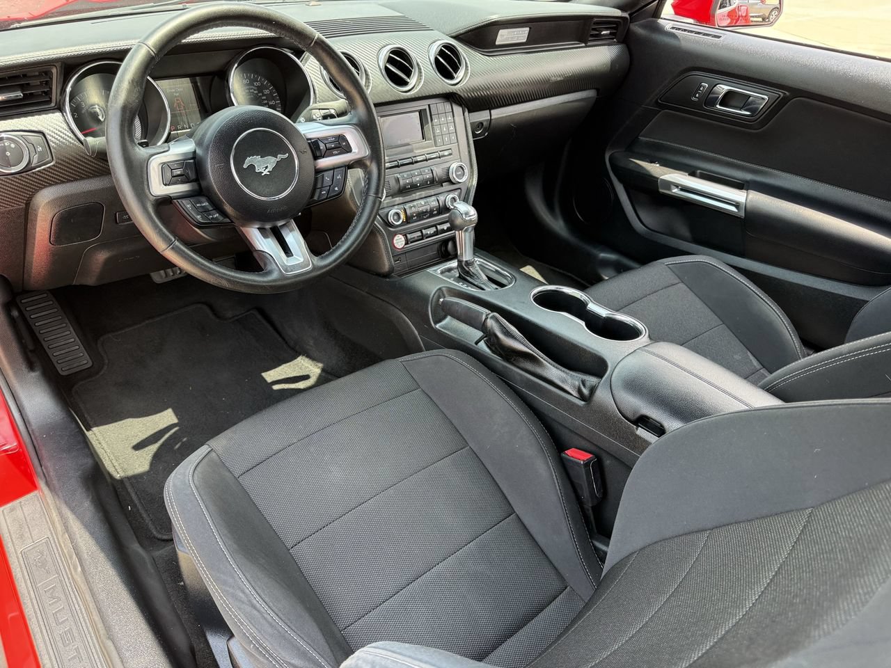 Certified 2017 Ford Mustang Coupe RWD image 10