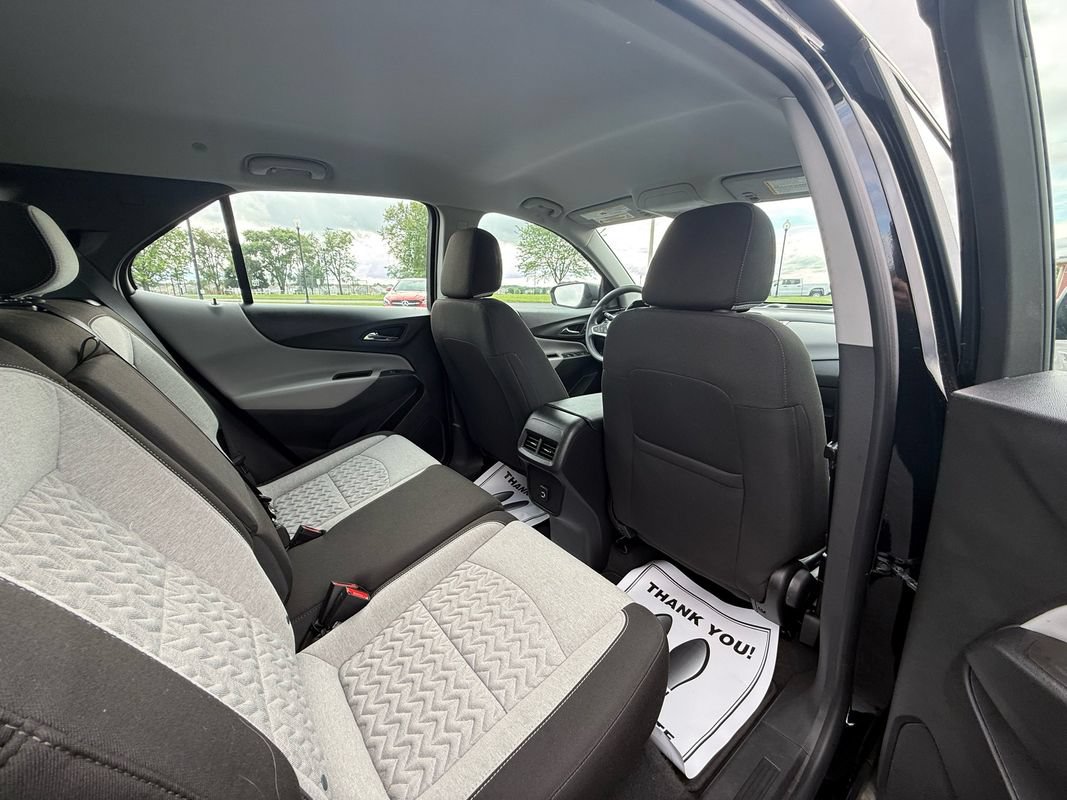 Used 2024 Chevrolet Equinox LS AWD/4WD image 11