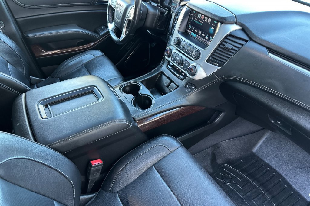 Used 2019 GMC Yukon SLT AWD/4WD image 20