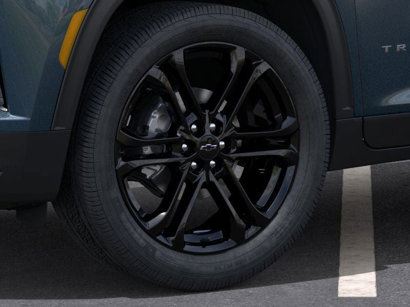 New 2026 Chevrolet Traverse LT w/ LPO, Floor Liner Package AWD/4WD image 9