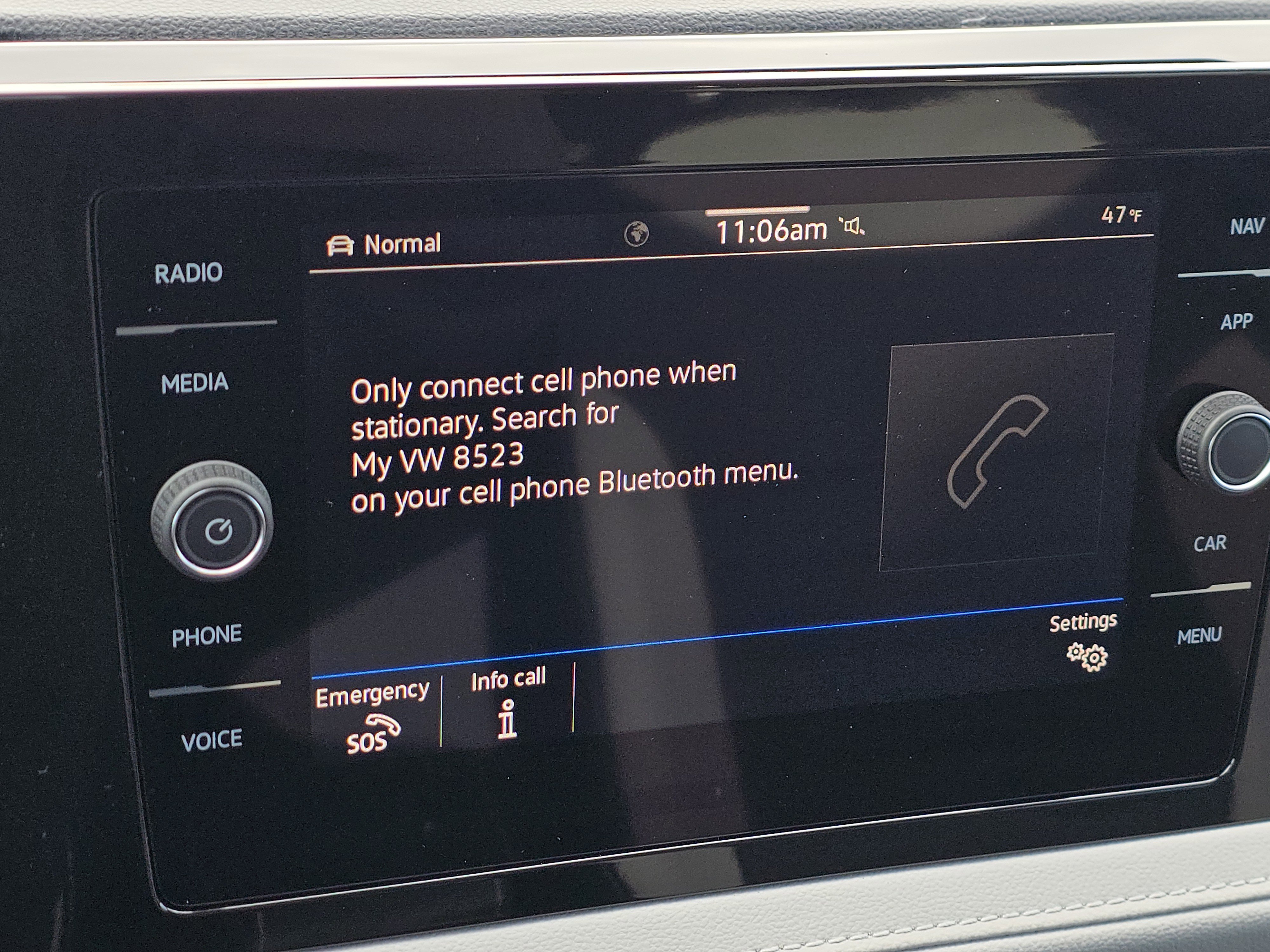 New 2026 Volkswagen Taos SEL image 14