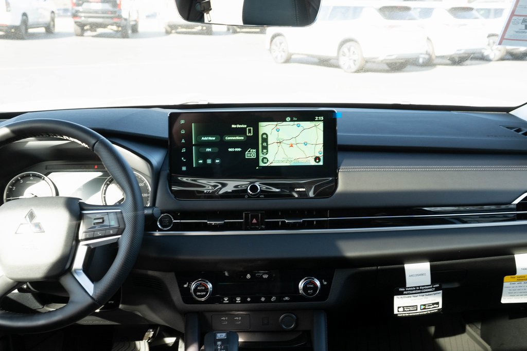 New 2026 Mitsubishi Outlander LE AWD/4WD image 23