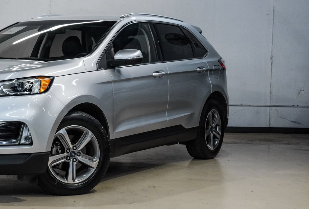 Used 2019 Ford Edge SEL w/ Equipment Group 201A FWD image 6