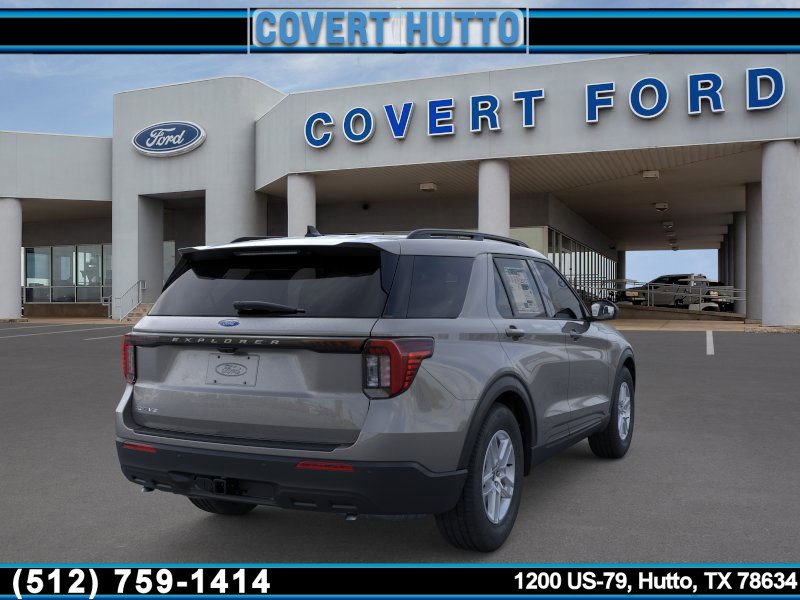 New 2026 Ford Explorer Active image 8