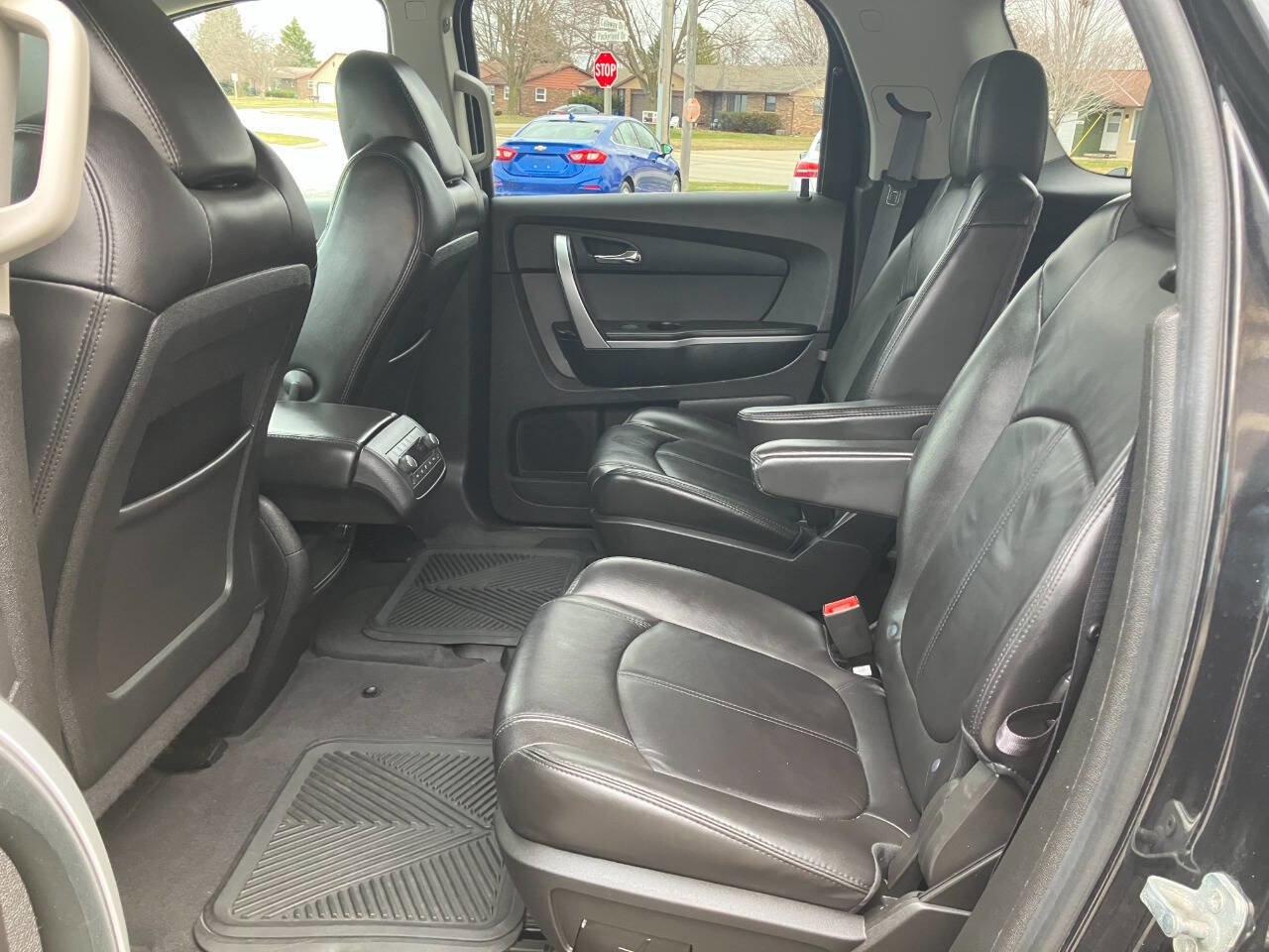 Used 2012 GMC Acadia SLT image 11