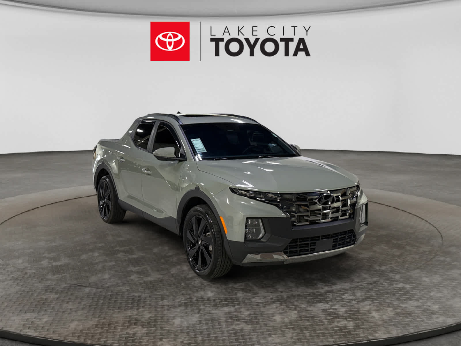 Used 2022 Hyundai Santa Cruz Limited AWD/4WD image 13