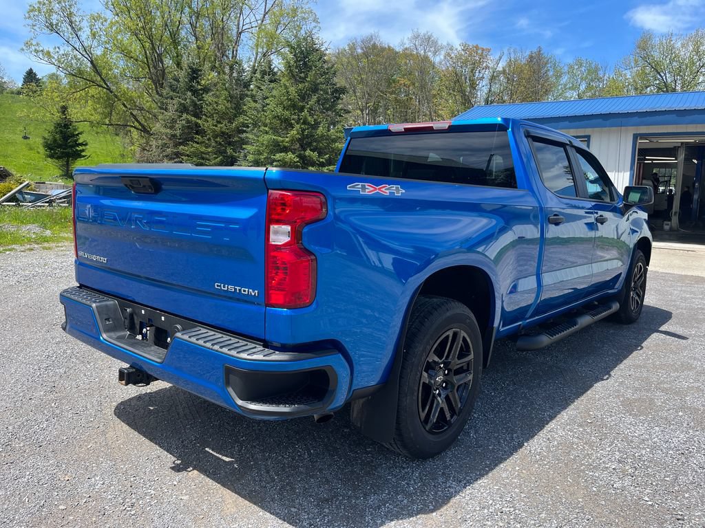 Used 2024 Chevrolet Silverado 1500 Custom AWD/4WD image 9