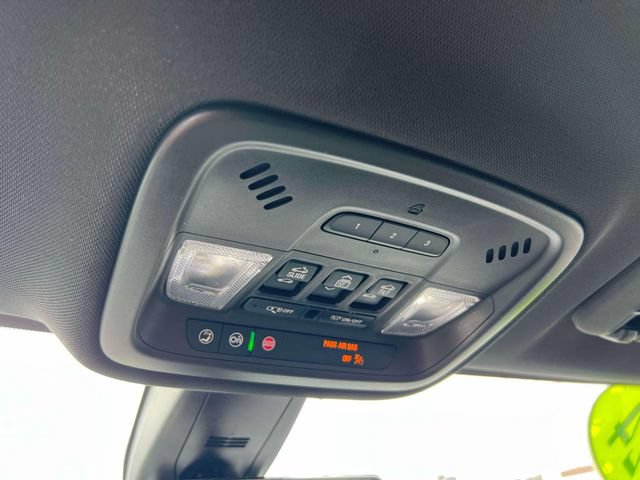 Certified 2024 Chevrolet Traverse Premier w/ Redline Edition FWD image 35