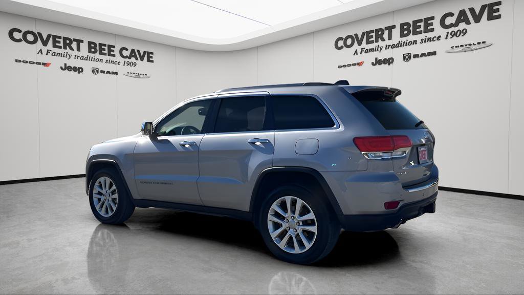 Used 2017 Jeep Grand Cherokee Limited w/ Trailer Tow Group IV image 6