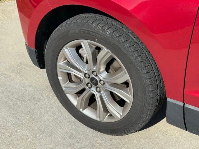 Certified 2024 Ford Edge Titanium AWD/4WD image 5