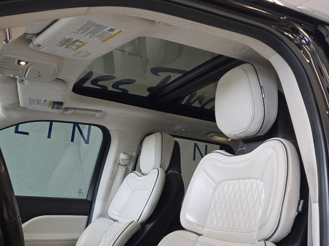 Used 2020 Lincoln Navigator Black Label AWD/4WD image 25