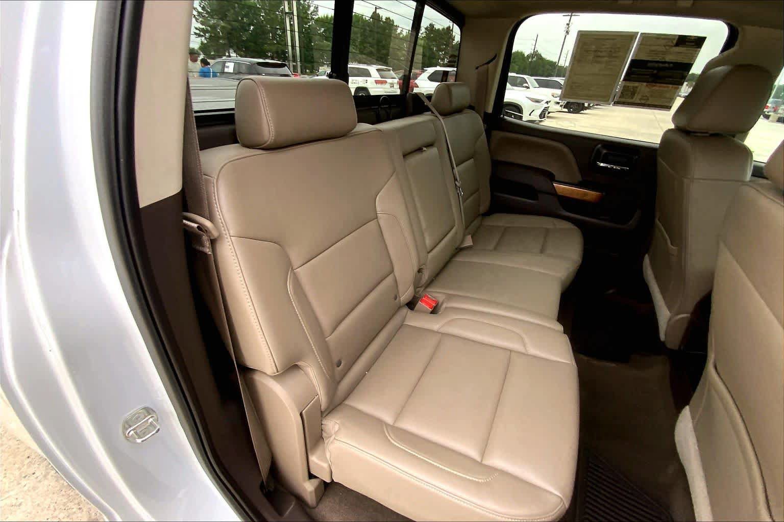 Used 2016 Chevrolet Silverado 1500 LTZ w/ Texas Edition RWD image 19