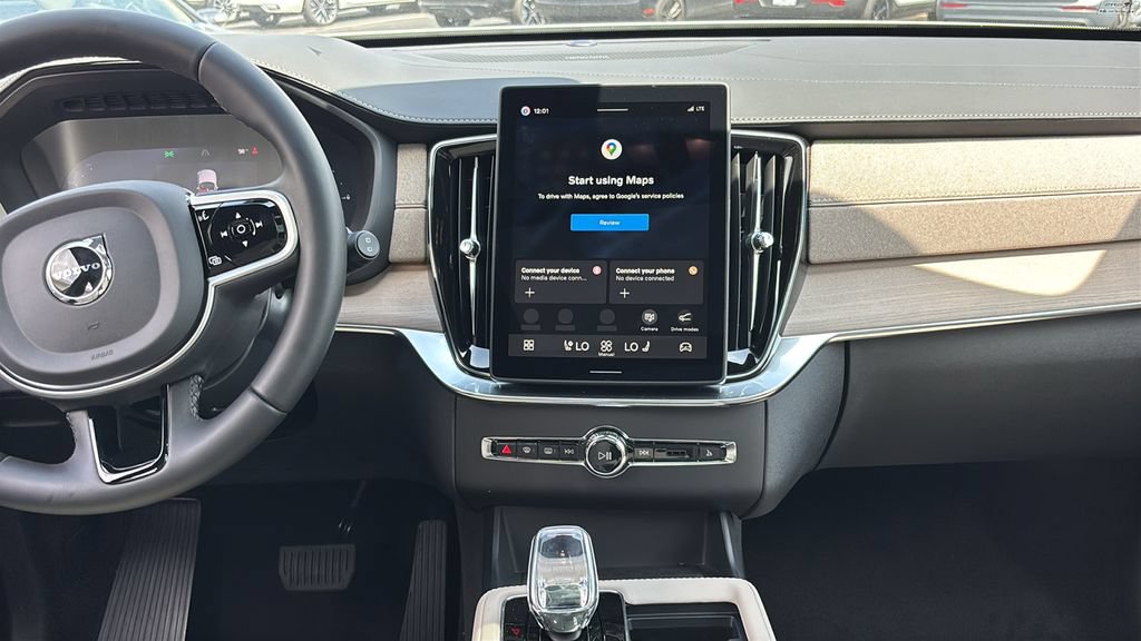 New 2026 Volvo XC90 T8 Plus w/ Protection Package Premier AWD/4WD image 6