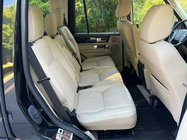 Used 2013 Land Rover LR4 HSE AWD/4WD image 32