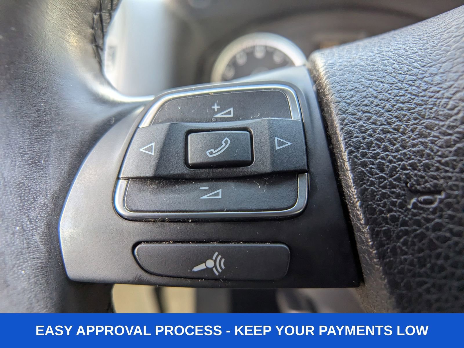 Used 2016 Volkswagen Tiguan S image 29