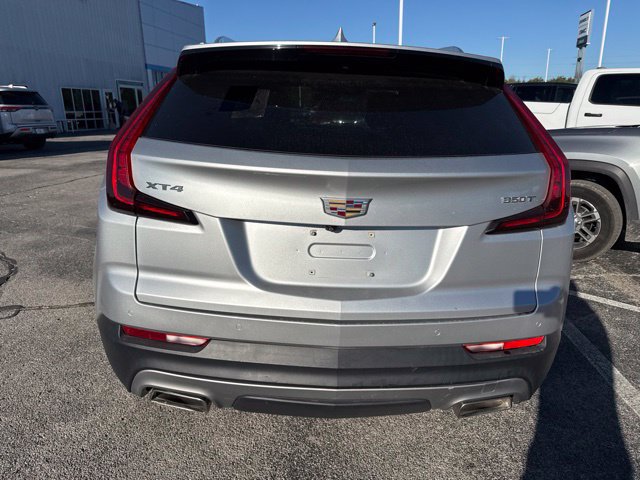 Used 2022 Cadillac XT4 Premium Luxury w/ Safety Alert Package FWD image 3