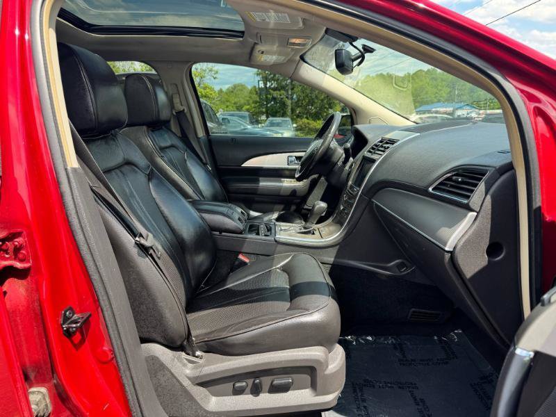 Used 2012 Lincoln MKX AWD image 14