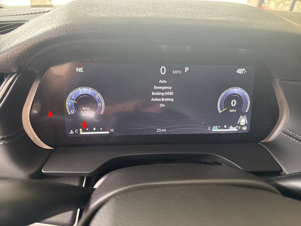 New 2025 Jeep Grand Cherokee 4WD image 10
