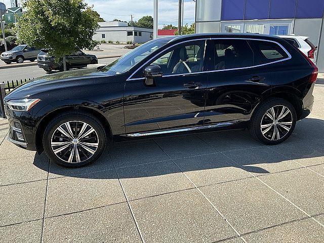 Certified 2023 Volvo XC60 B5 Plus w/ Climate Package AWD/4WD image 10