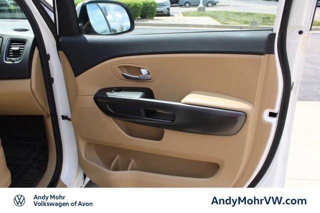 Used 2017 Kia Sedona LX FWD image 20