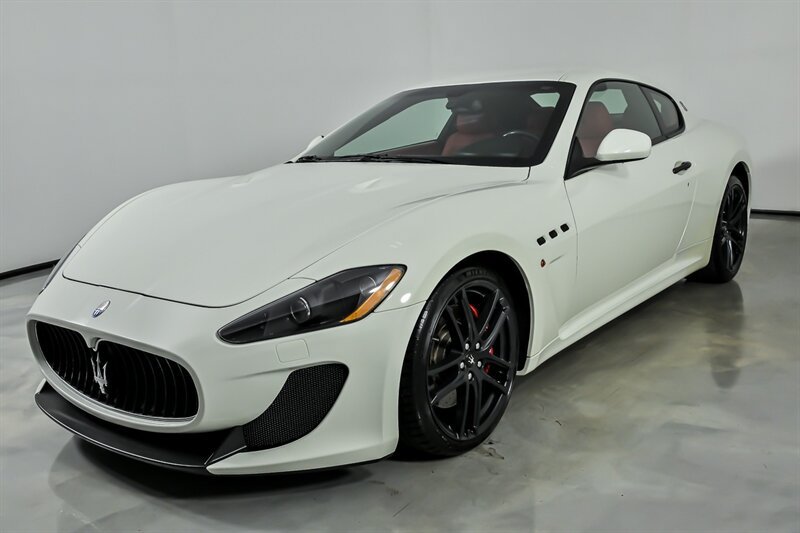 Used 2012 Maserati GranTurismo MC RWD image 5