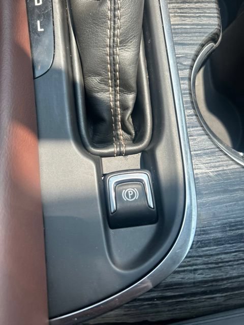 Used 2017 Buick Envision Premium w/ Driver Confidence Package AWD/4WD image 30