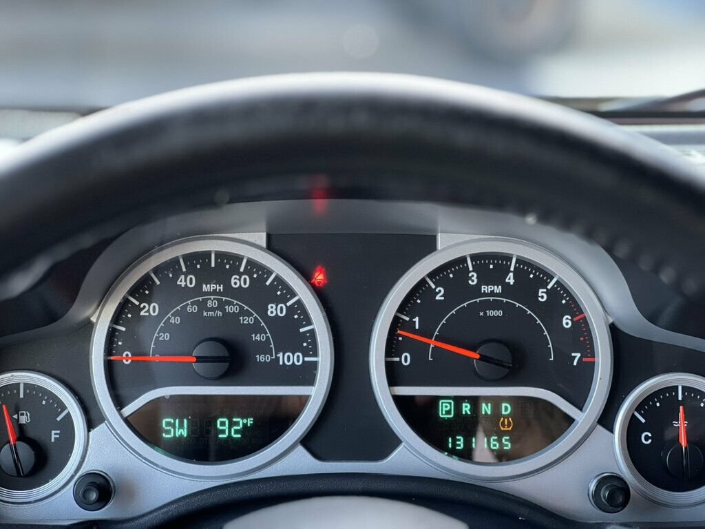 Used 2010 Jeep Wrangler Unlimited Sport AWD/4WD image 14