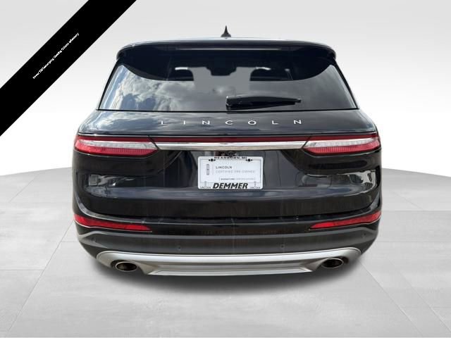 Used 2023 Lincoln Corsair Standard w/ Equipment Group 101A image 5