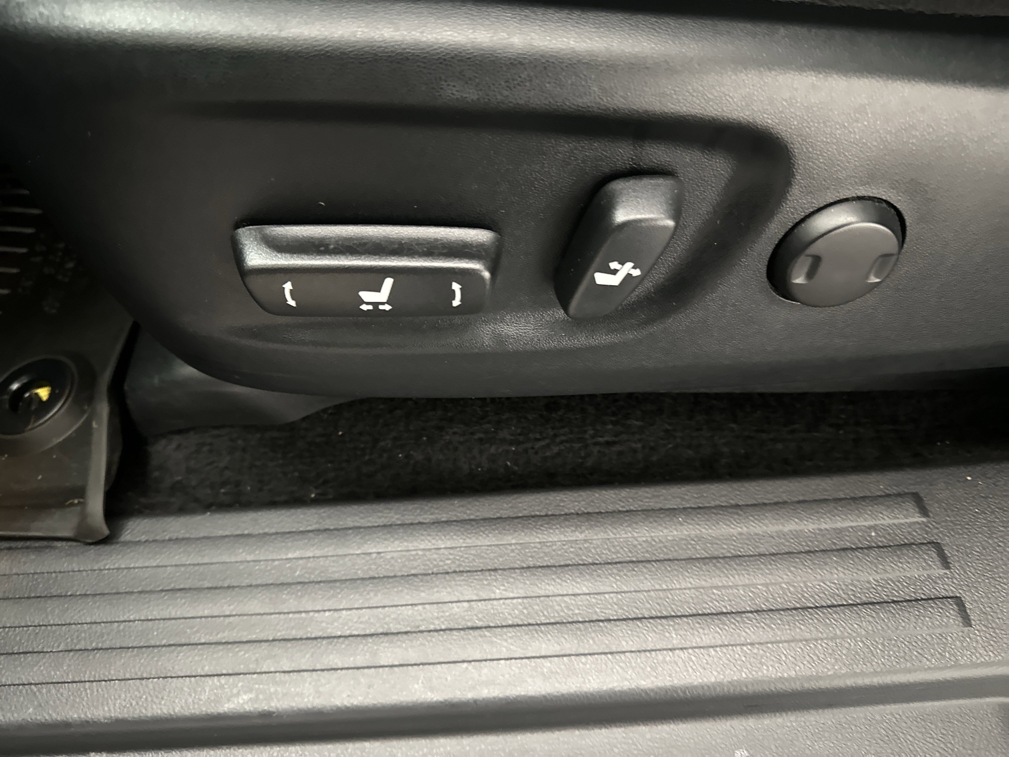 Used 2022 Toyota 4Runner SR5 Premium w/ TRD Black Wheel Package (TMS) image 21