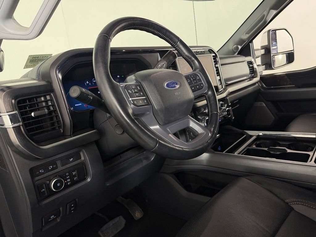 Used 2023 Ford F350 Lariat w/ Lariat Ultimate Package AWD/4WD image 24