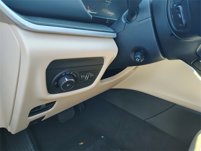 New 2025 Jeep Grand Cherokee Limited image 14