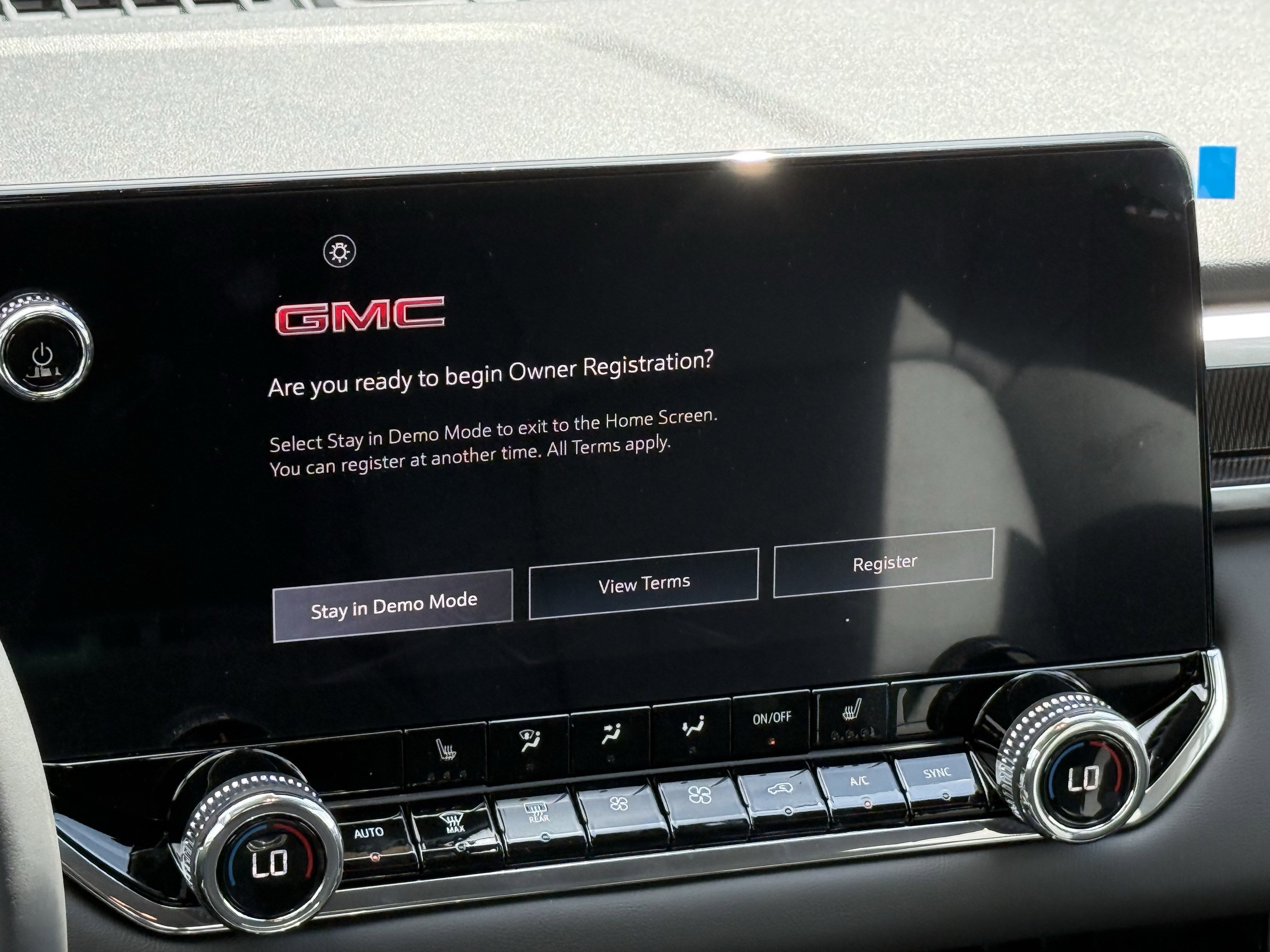 New 2026 GMC Canyon Elevation w/ Convenience Package image 13