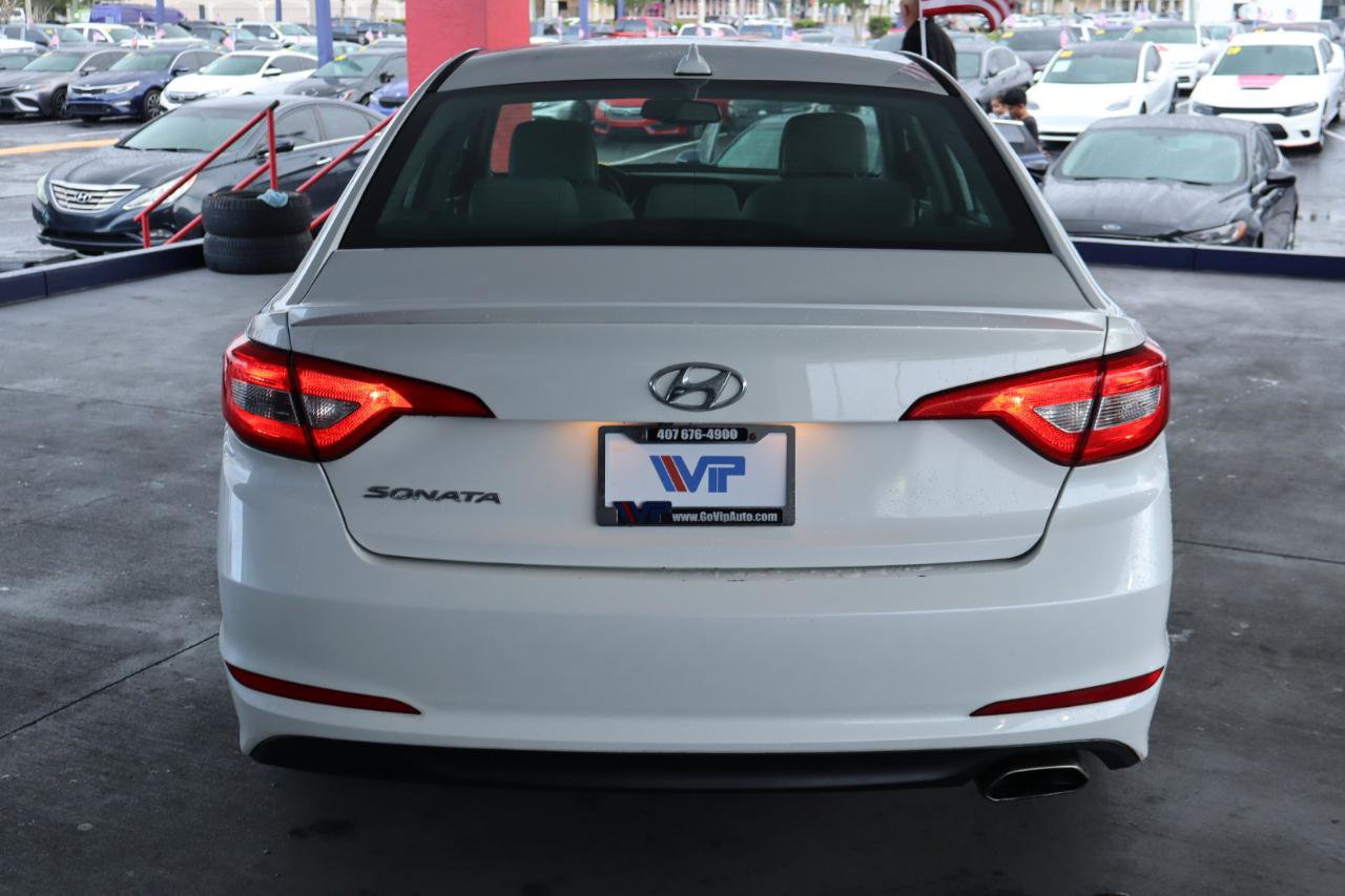 Used 2016 Hyundai Sonata SE image 6