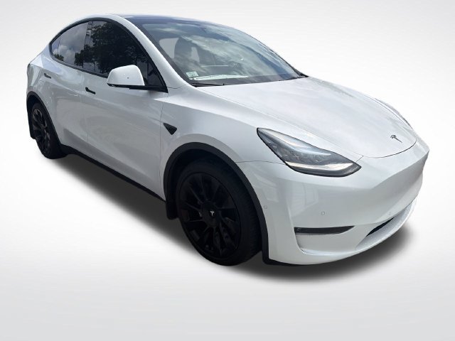 Used 2021 Tesla Model Y Long Range AWD/4WD image 7