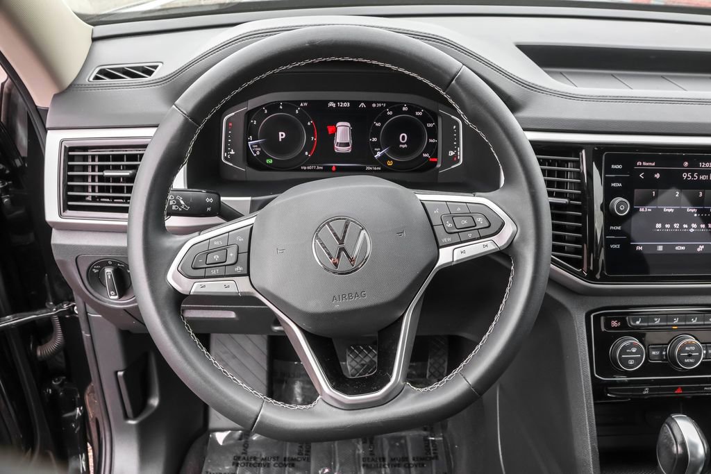 Used 2023 Volkswagen Atlas SE w/ Panoramic Sunroof Package image 21
